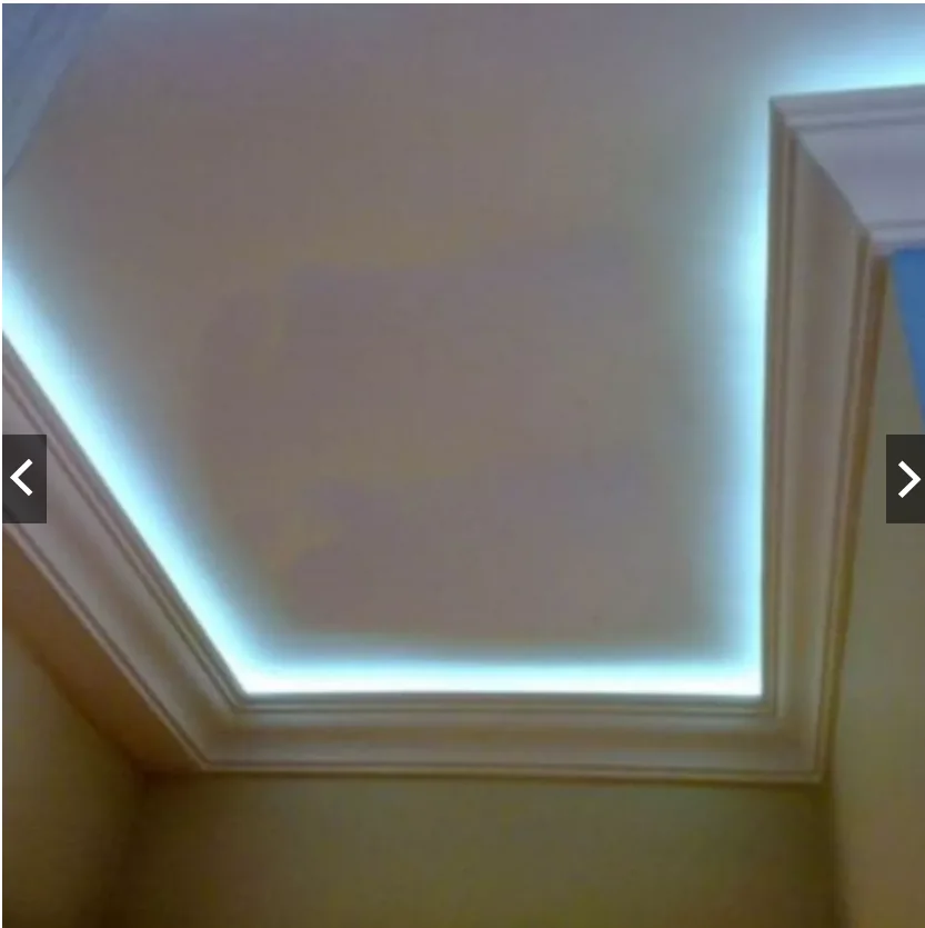 Sanca em EPS com fita de LED criando iluminação indireta no teto